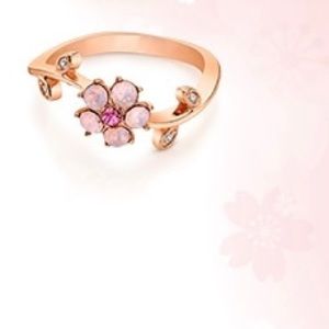 NWT Fragrant Jewels Sakura Cherry Blossom ring - Size 5